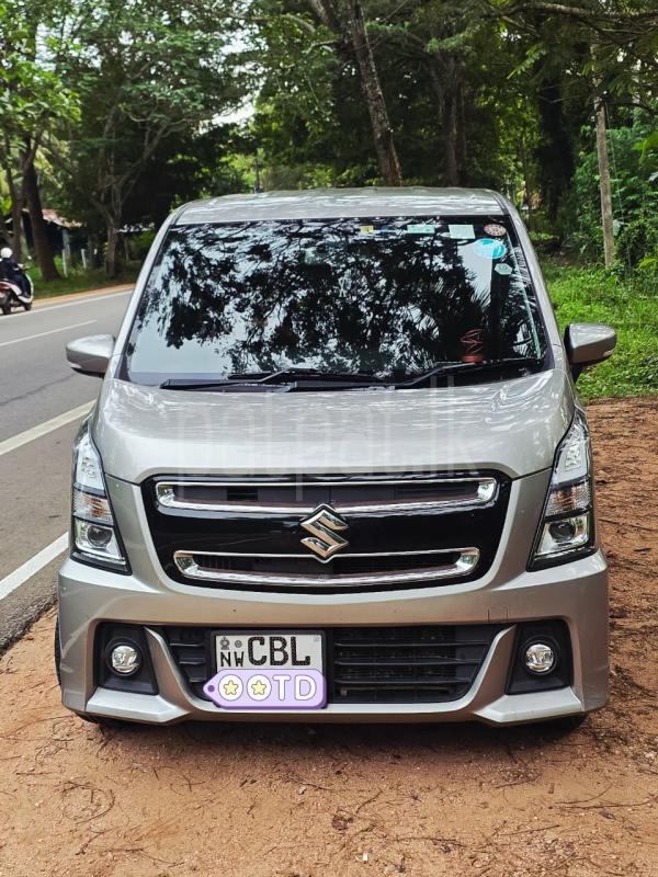 Advertisement image 3