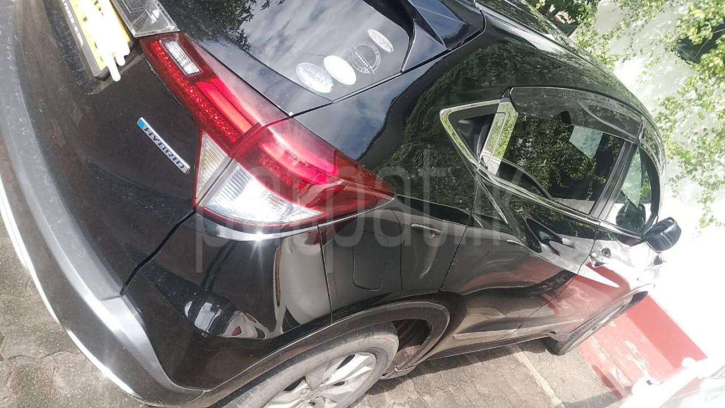 Honda Vezel 2014 - பயன்படுத்தப்பட்டது SUV sale in Sri Lanka - patpat.lk