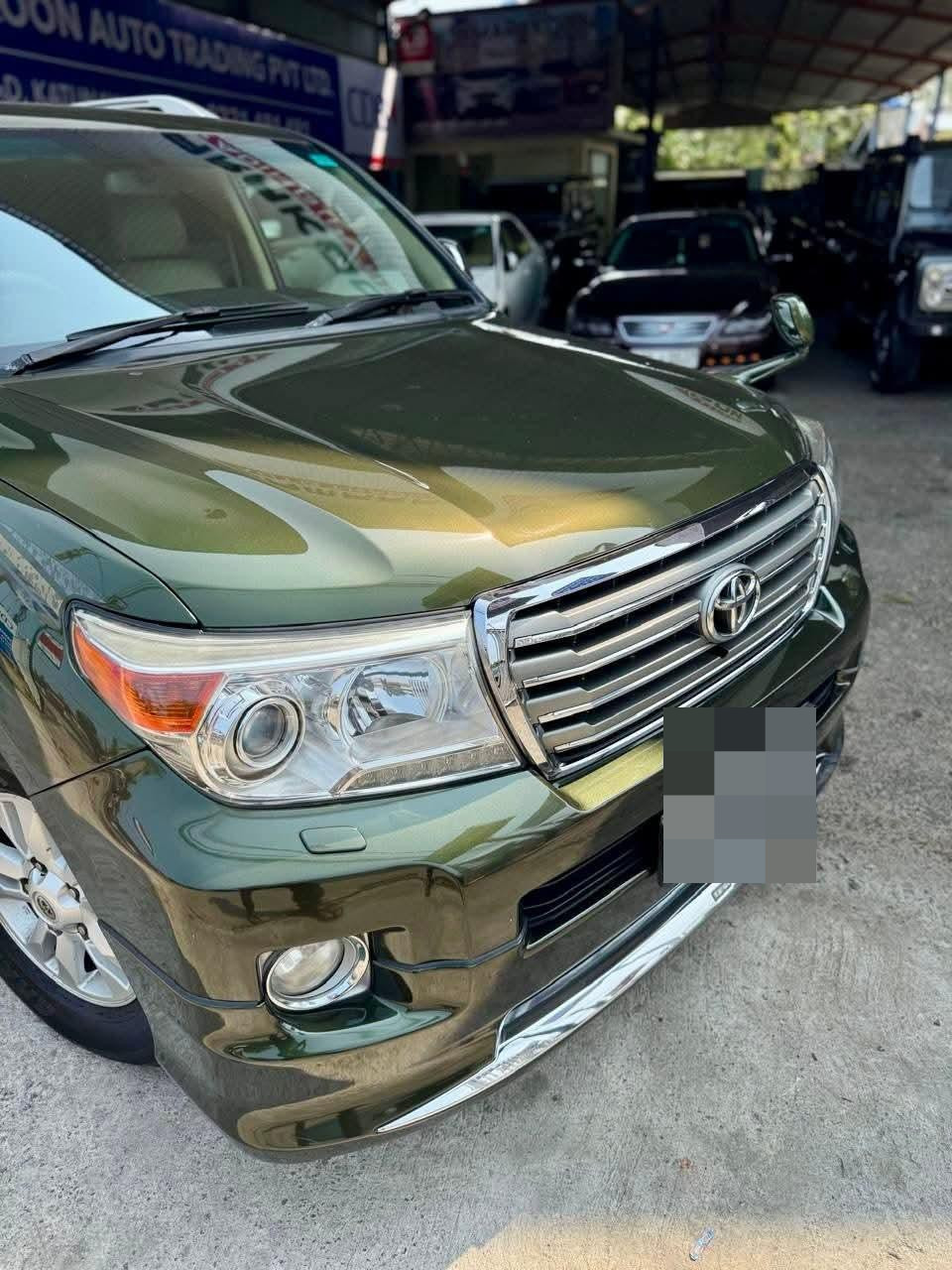 Toyota Land Cruiser 2011 - භාවිතා කරන ලද SUV රථය sale in Sri Lanka - patpat.lk