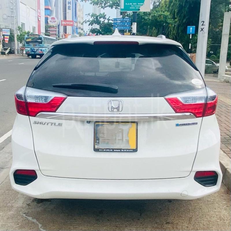 Honda Fit 2017 - பயன்படுத்தப்பட்டது கார் sale in Sri Lanka - patpat.lk
