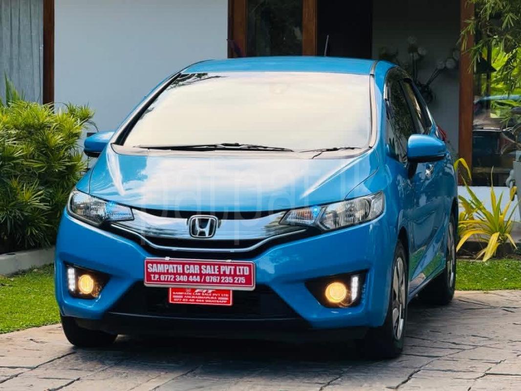 Advertisement image 6