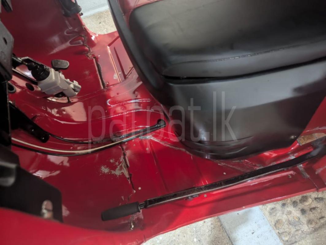 Advertisement image 6