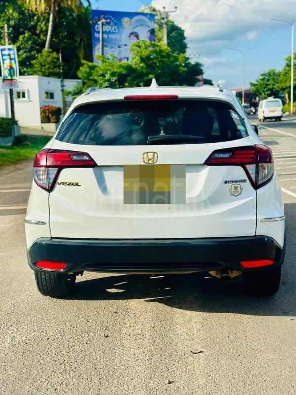 Honda Vezel 2014 - Used SUV sale in Sri Lanka - patpat.lk