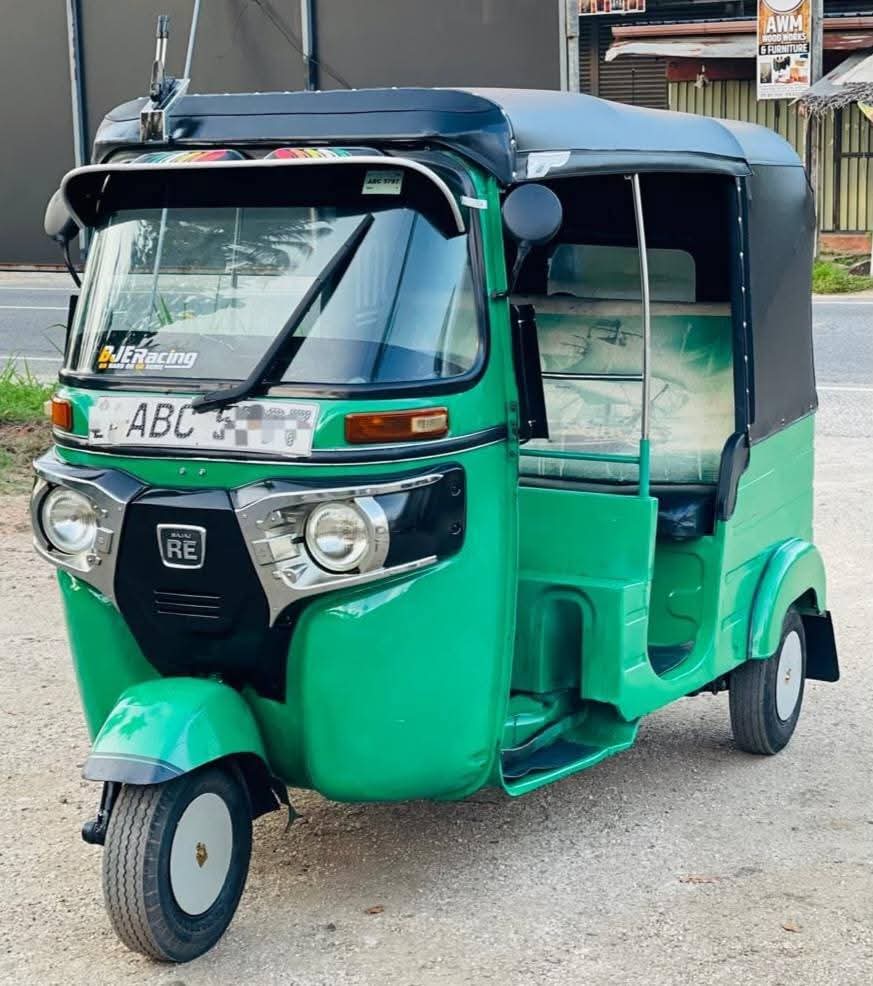 Bajaj Three Wheel 2015 - Used Three wheeler sale in Sri Lanka - patpat.lk