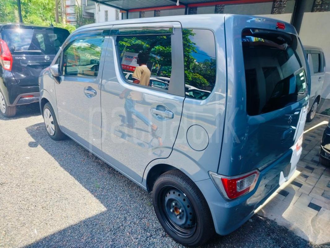 Advertisement image 3