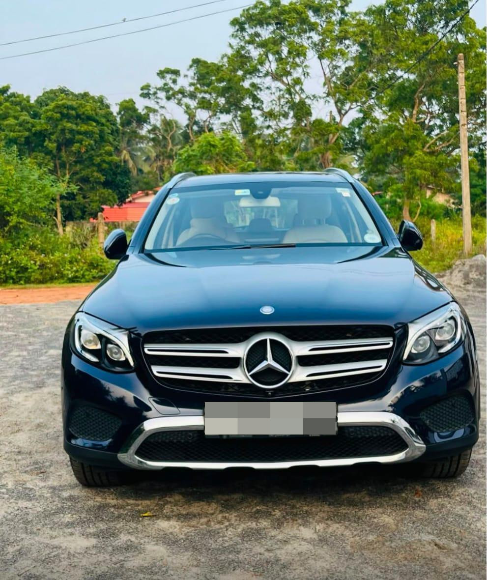 Mercedes Benz GLC Class 2016 - பயன்படுத்தப்பட்டது கார் sale in Sri Lanka - patpat.lk