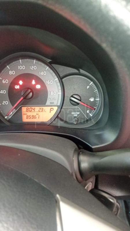 Toyota Vitz 2015 - பயன்படுத்தப்பட்டது கார் sale in Sri Lanka - patpat.lk