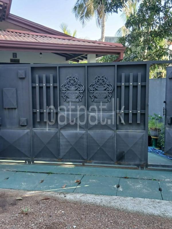 House for Sale in Kahathuduwa