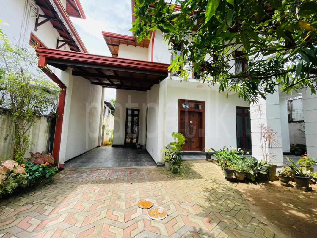 House for Sale in Wattala