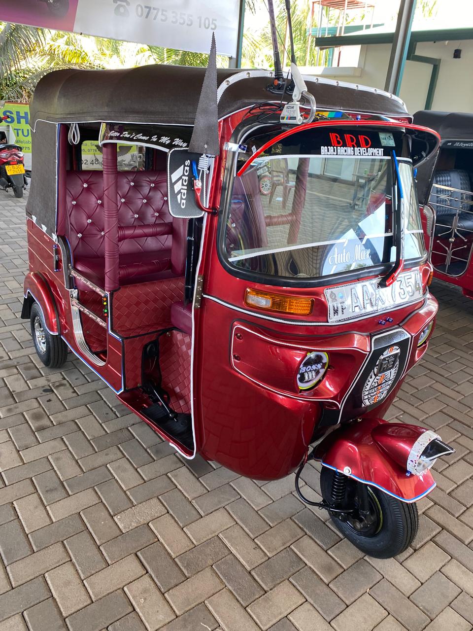 Bajaj Three Wheel 2015 - Used Three wheeler sale in Sri Lanka - patpat.lk