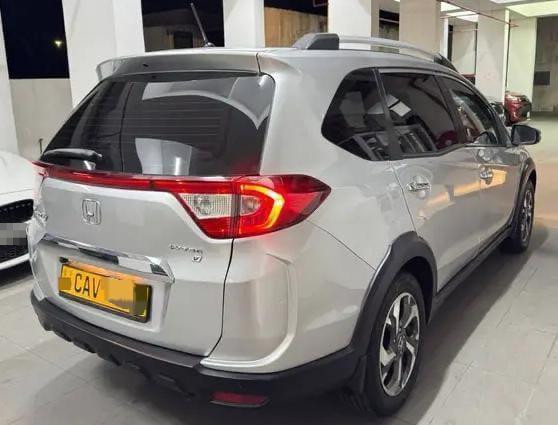 Honda BR V 2017 - பயன்படுத்தப்பட்டது SUV sale in Sri Lanka - patpat.lk
