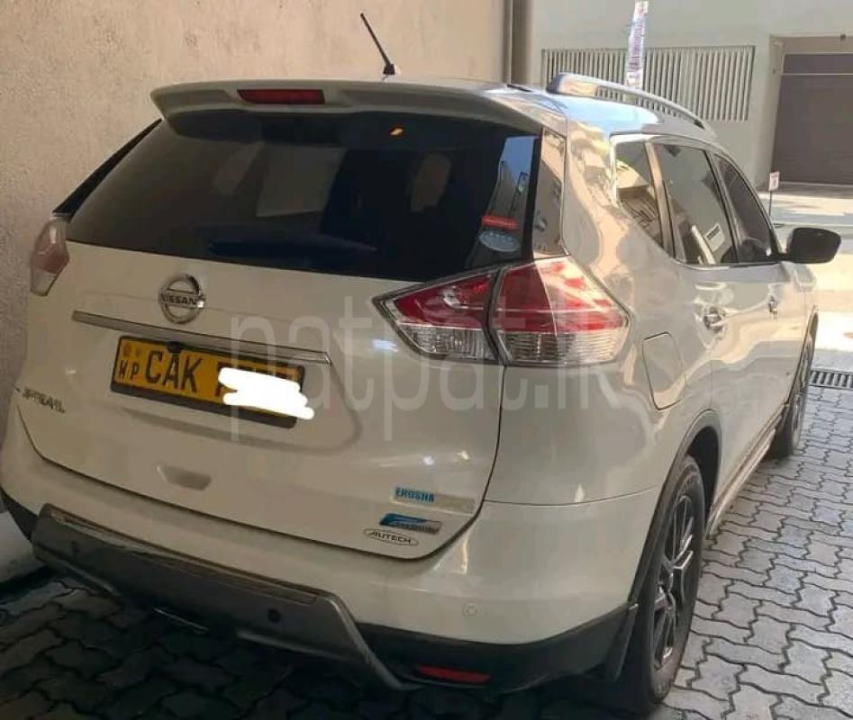 Advertisement image 4