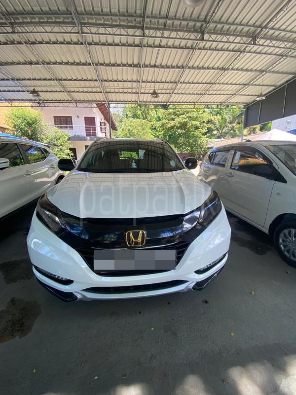 Honda Vezel 2014 - Used SUV sale in Sri Lanka - patpat.lk