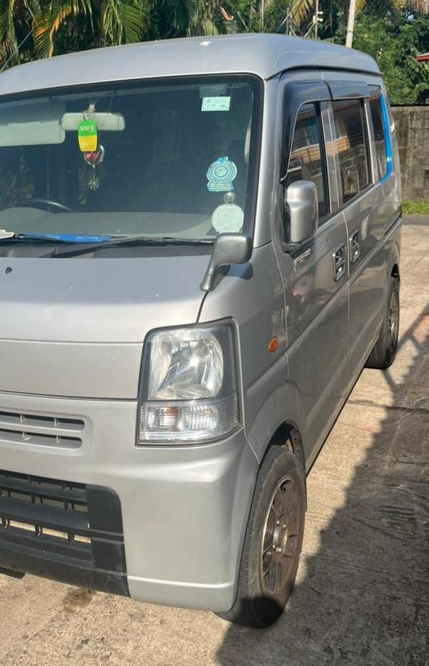Nissan Cilper 2015 - பயன்படுத்தப்பட்டது வேன் sale in Sri Lanka - patpat.lk
