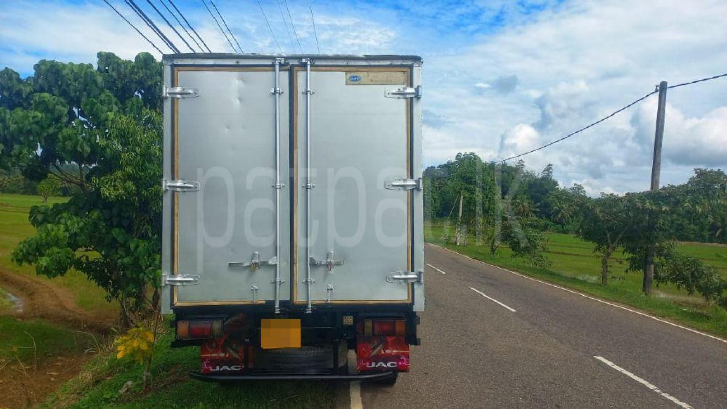 Advertisement image 5