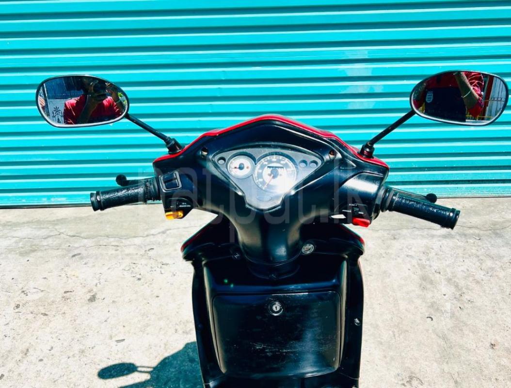 Advertisement image 4