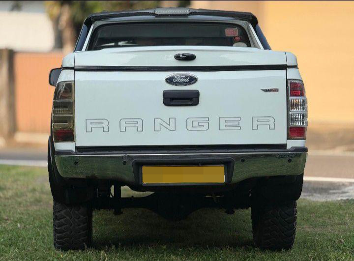 Ford Ranger 2011 - பயன்படுத்தப்பட்டது சரக்கு போக்குவரத்து sale in Sri Lanka - patpat.lk