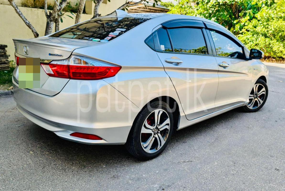 Advertisement image 3