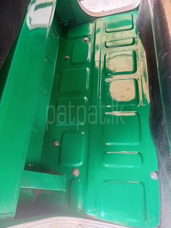 Bajaj 4 stroke 2006 - Used Three wheeler sale in Sri Lanka - patpat.lk