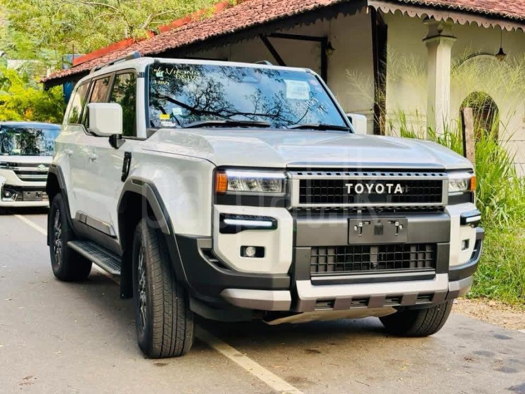 Advertisement image 3