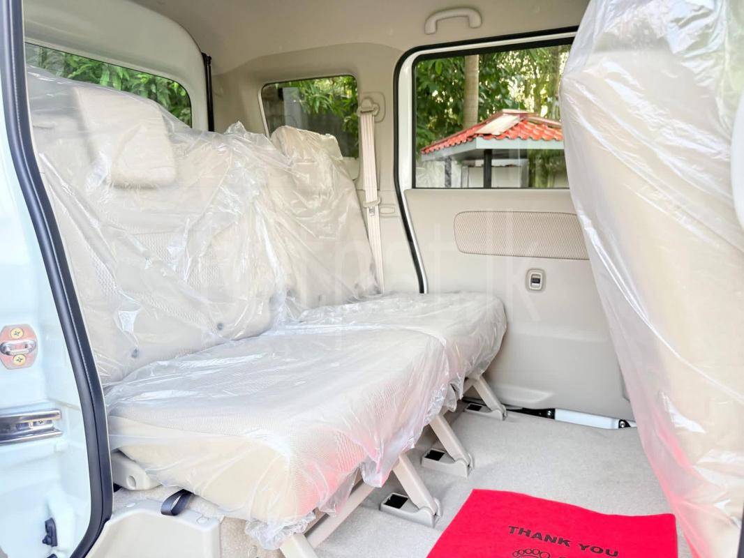 Advertisement image 6