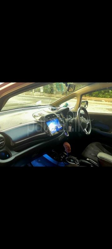 Advertisement image 4