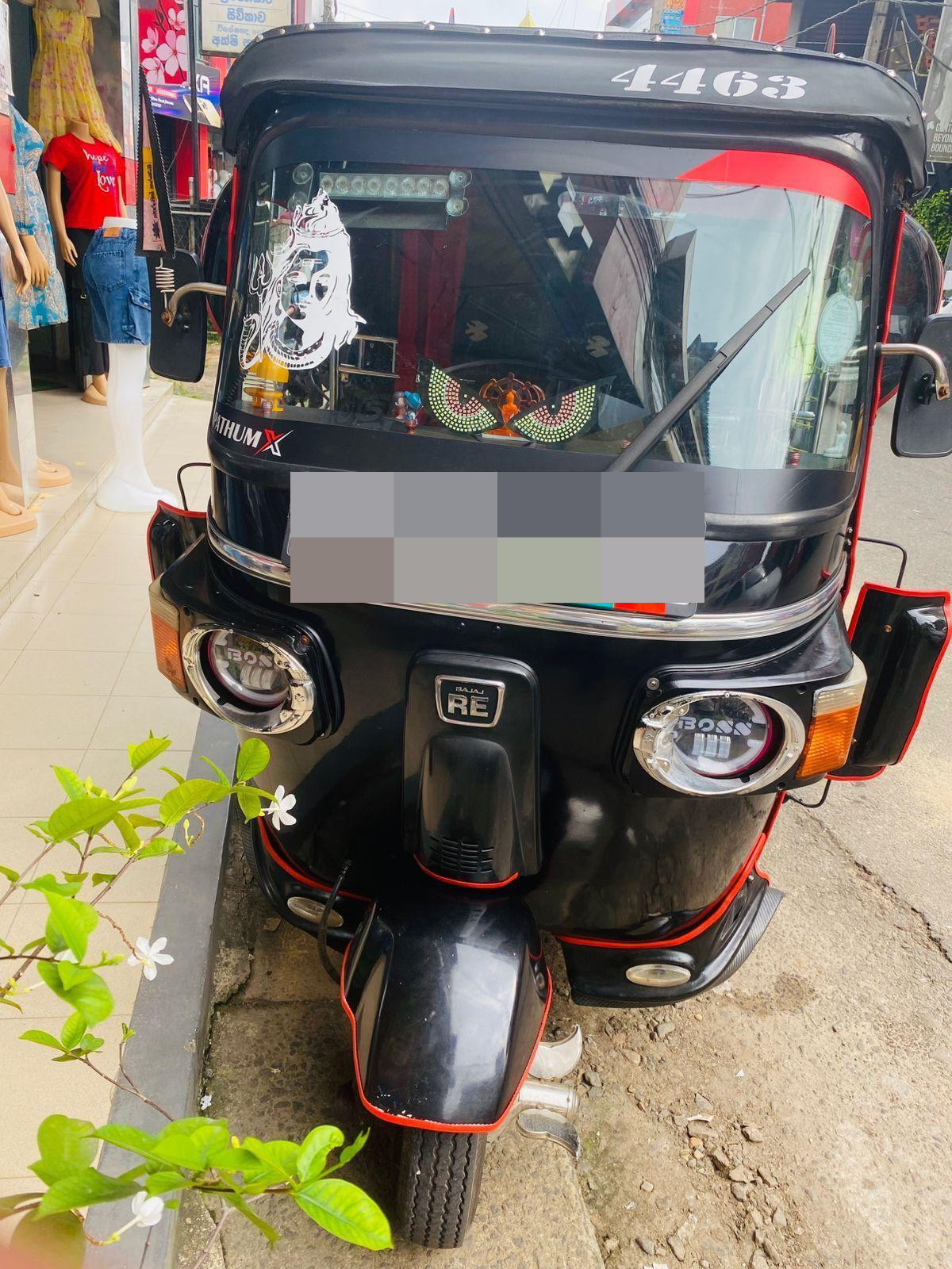 Bajaj Three Wheel 2012 - பயன்படுத்தப்பட்டது முச்சக்கர வண்டி sale in Sri Lanka - patpat.lk