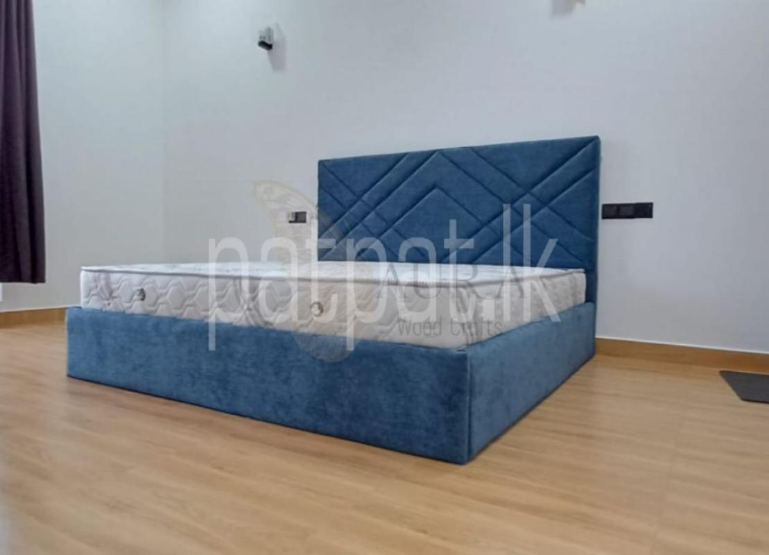 Advertisement image 1