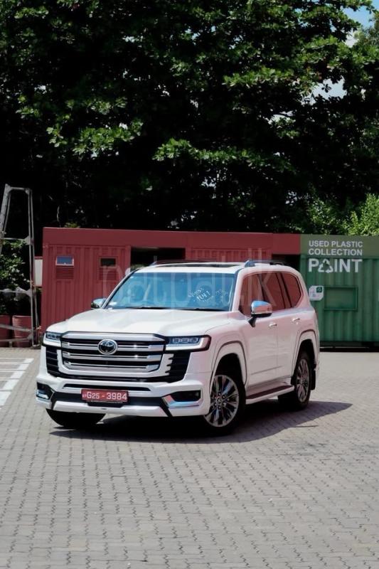 Toyota Land Cruiser 2024 - Brand New SUV sale in Sri Lanka - patpat.lk