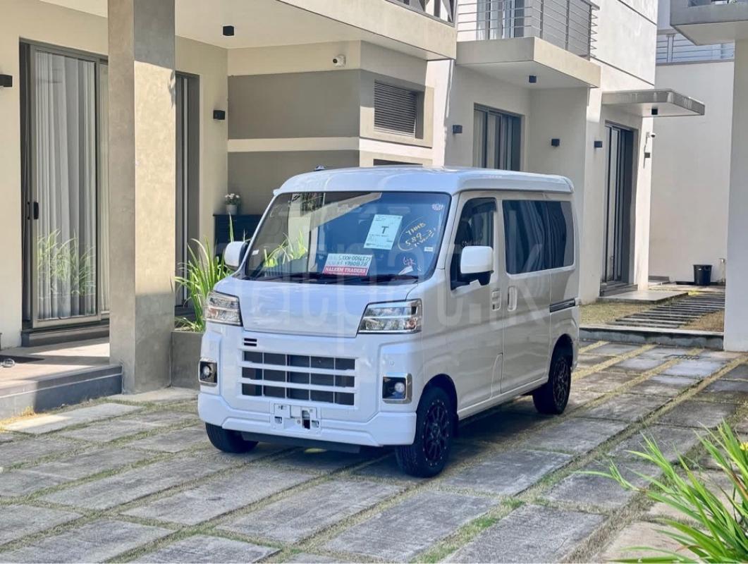 Advertisement image 5