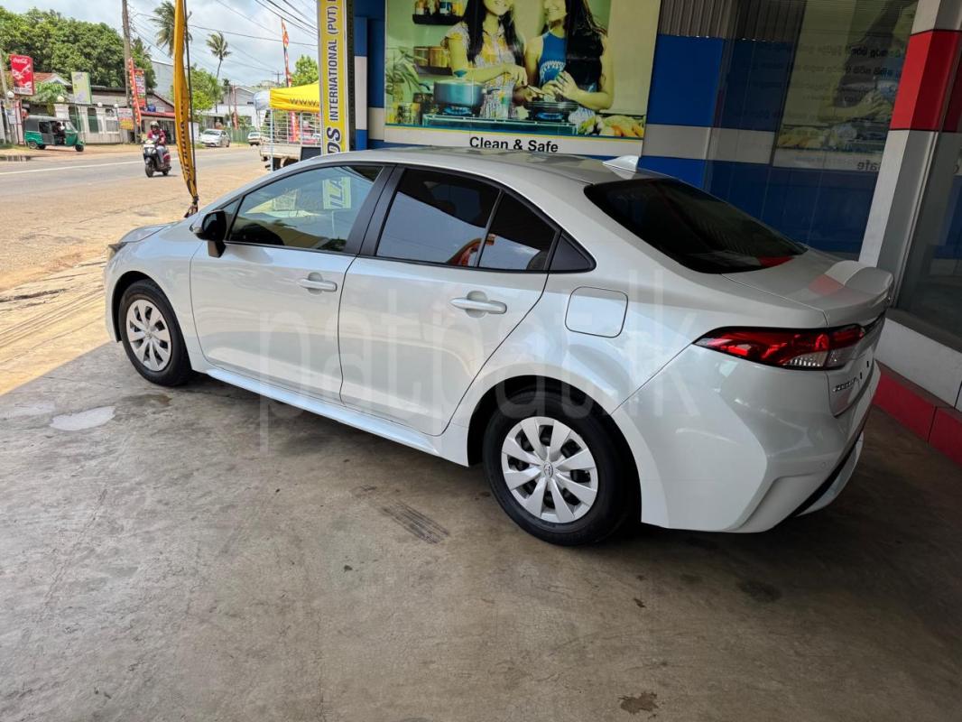 Toyota Corolla 2023 - சான்றளிக்கப்பட்டது கார் sale in Sri Lanka - patpat.lk