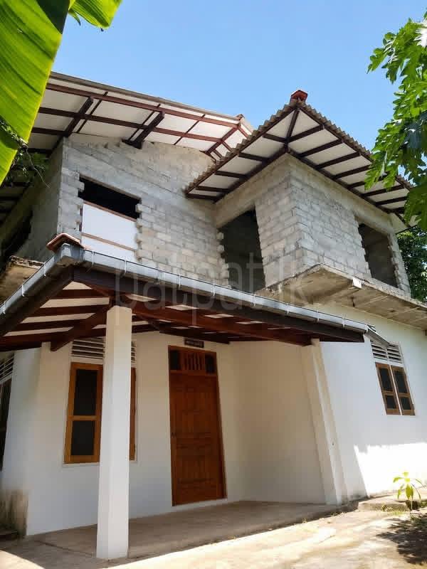 House for Sale in Akuregoda