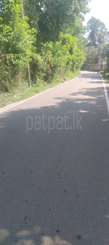 Commercial Land for Sale in Kesbewa