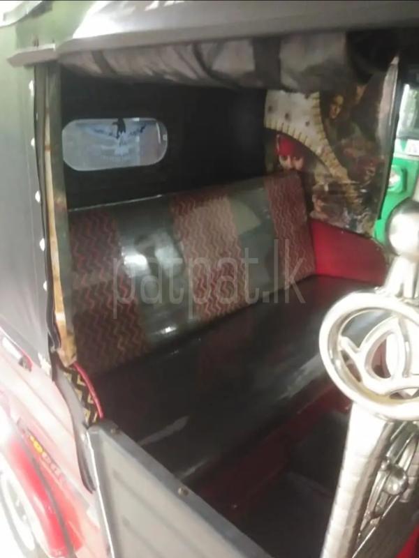 Bajaj 4 stroke 2007 - பயன்படுத்தப்பட்டது முச்சக்கர வண்டி sale in Sri Lanka - patpat.lk