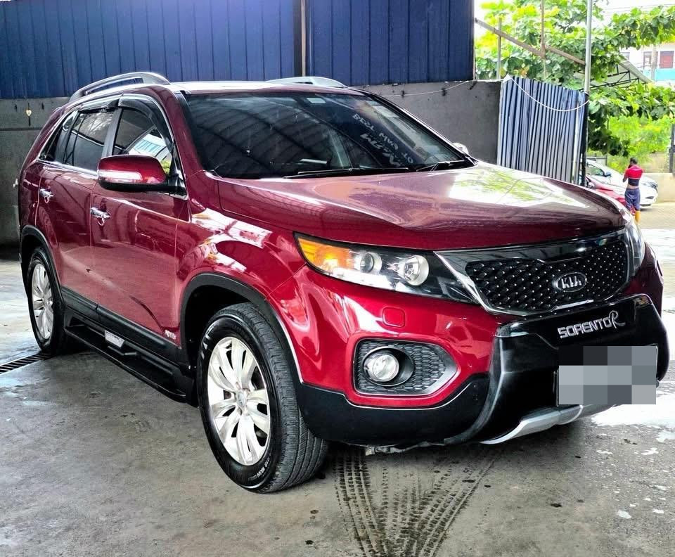 KIA Sorento 2012 ads-image-1