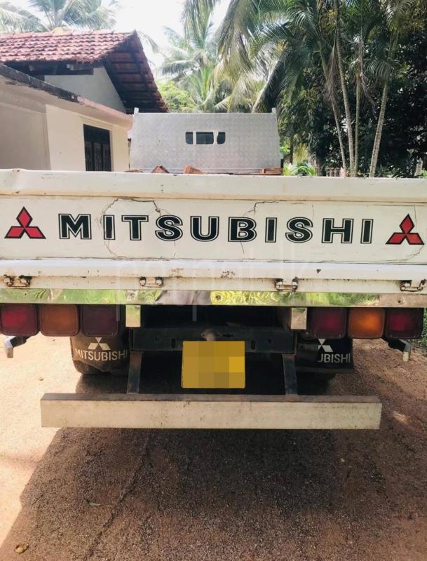 Mitsubishi Canter 1995 - பயன்படுத்தப்பட்டது டிரக் sale in Sri Lanka - patpat.lk