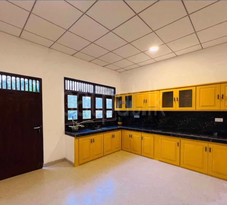 House for Sale in Katana