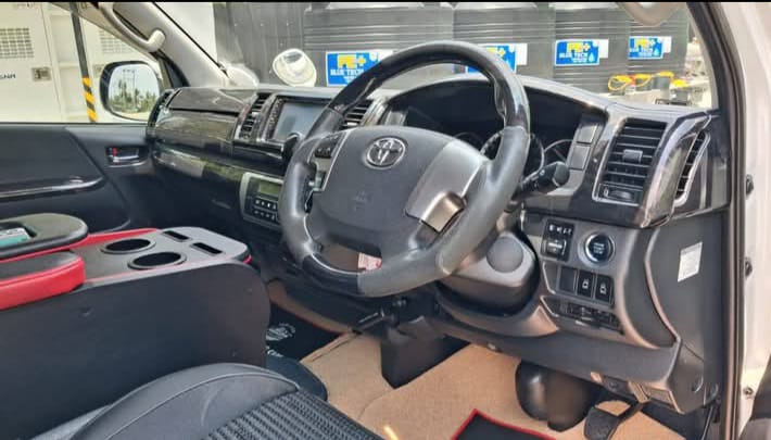 Advertisement image 4