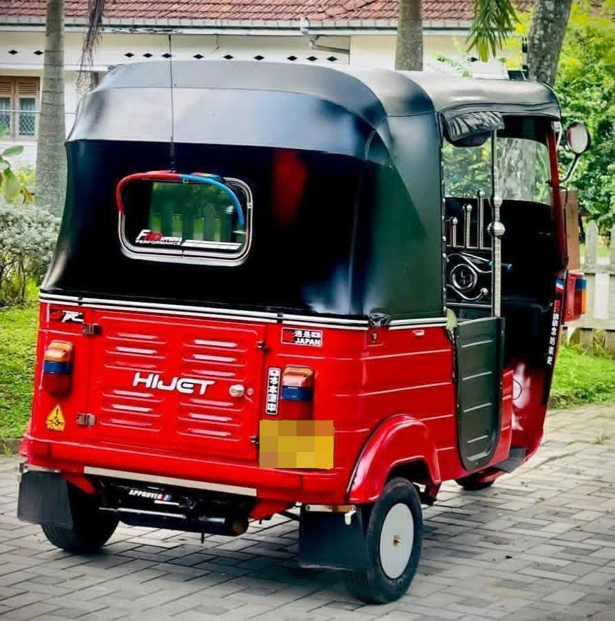 Bajaj Three Wheel 2012 - Used Three wheeler sale in Sri Lanka - patpat.lk