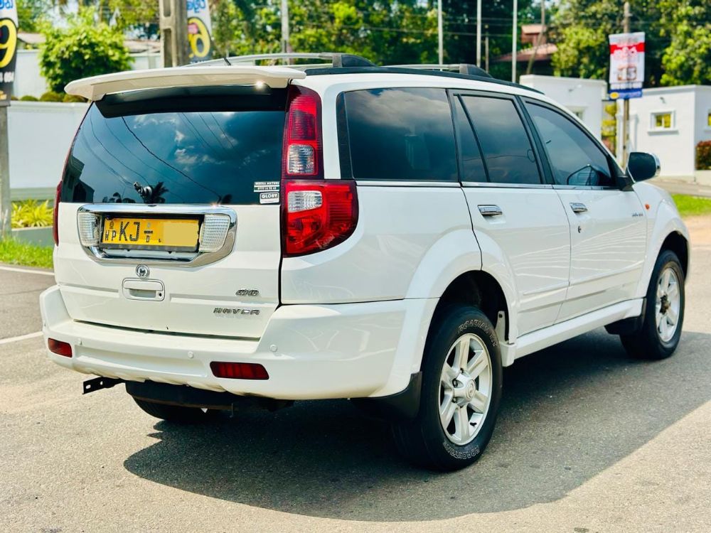 Micro Hover 2010 - பயன்படுத்தப்பட்டது SUV sale in Sri Lanka - patpat.lk