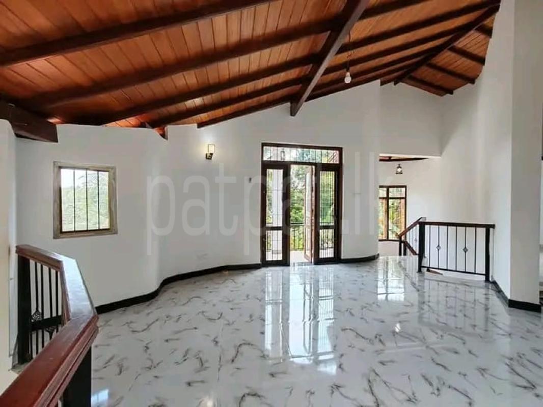 House for Sale in Piliyandala