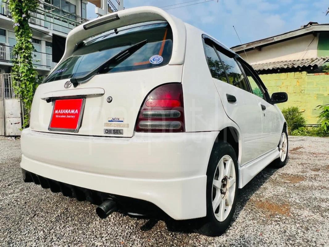 Toyota Starlet 1997 - பயன்படுத்தப்பட்டது கார் sale in Sri Lanka - patpat.lk