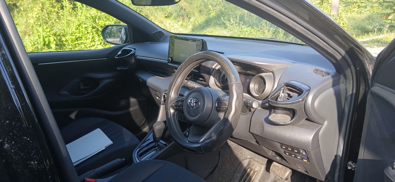 Toyota Yaris 2023 - Used Car sale in Sri Lanka - patpat.lk