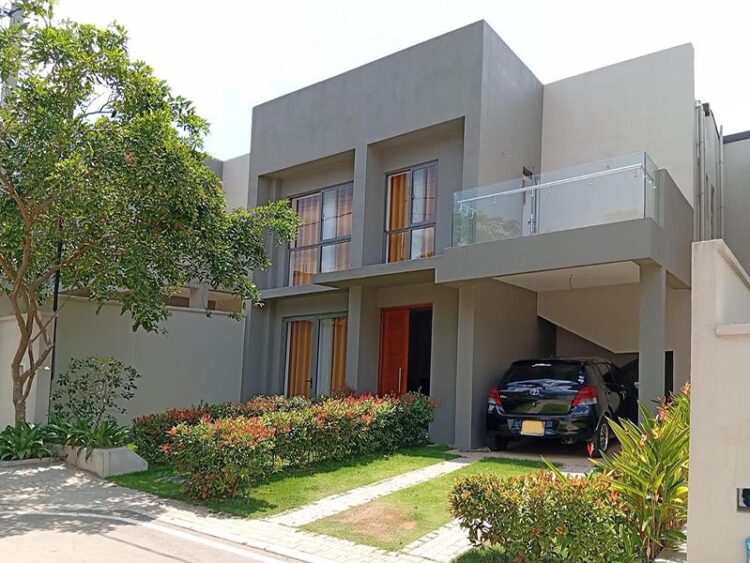 House for Sale in Kahathuduwa