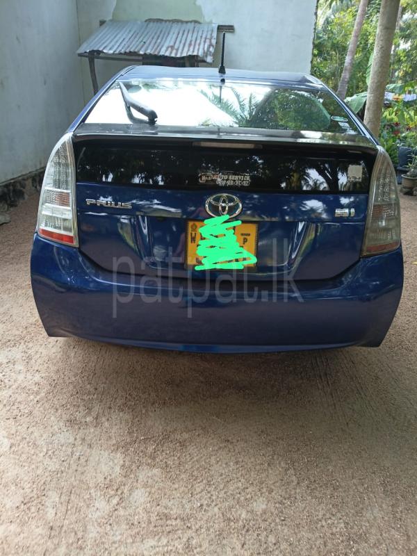 Toyota Prius 2011 - பயன்படுத்தப்பட்டது கார் sale in Sri Lanka - patpat.lk