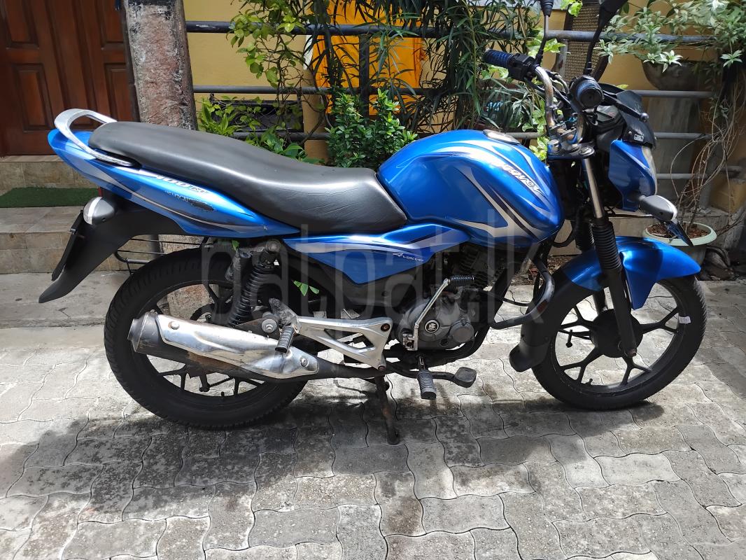 Bajaj Bike 2014 - பயன்படுத்தப்பட்டது பைக் sale in Sri Lanka - patpat.lk