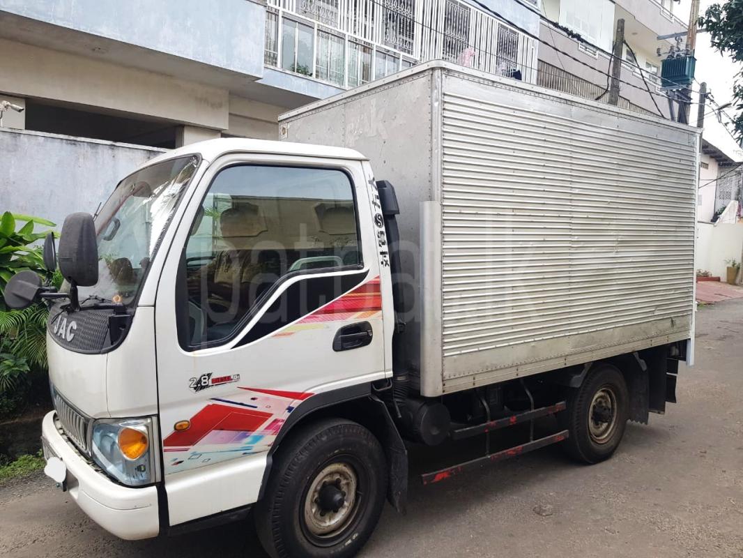 Advertisement image 1