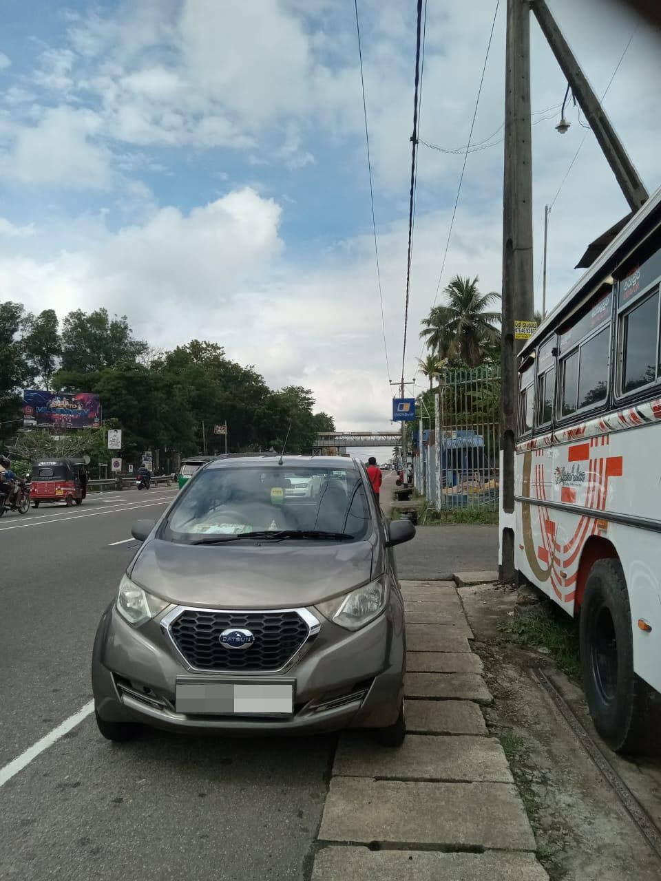 Datsun Redi Go 2017 ads-image-1