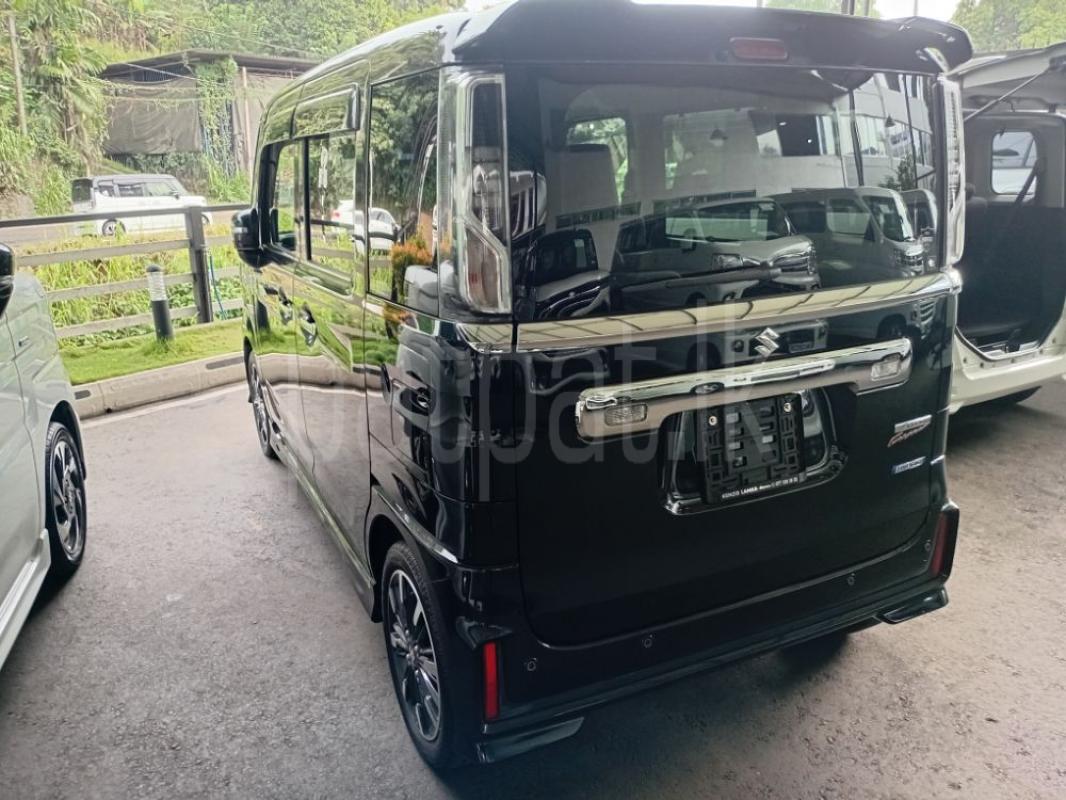 Advertisement image 6