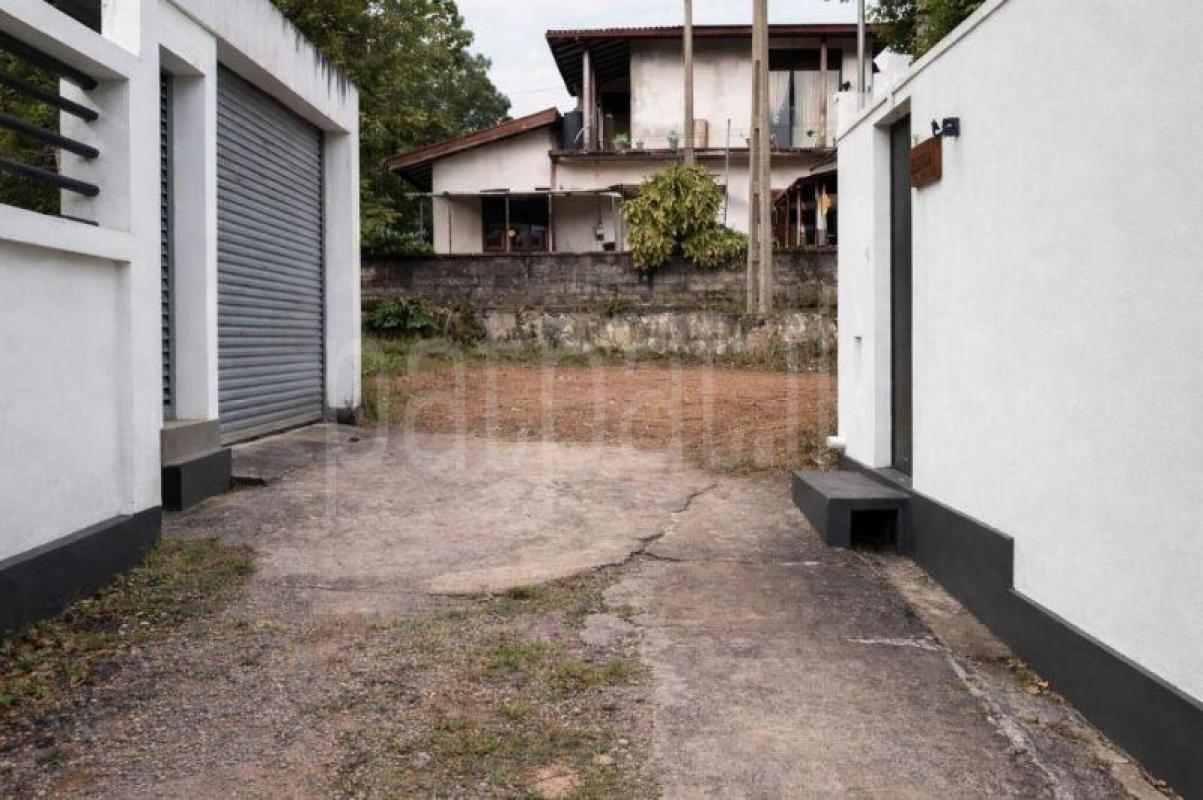 Residential Land for Sale in Kottawa